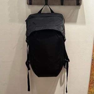 Ryu 18L quick pack, in very good condition.
